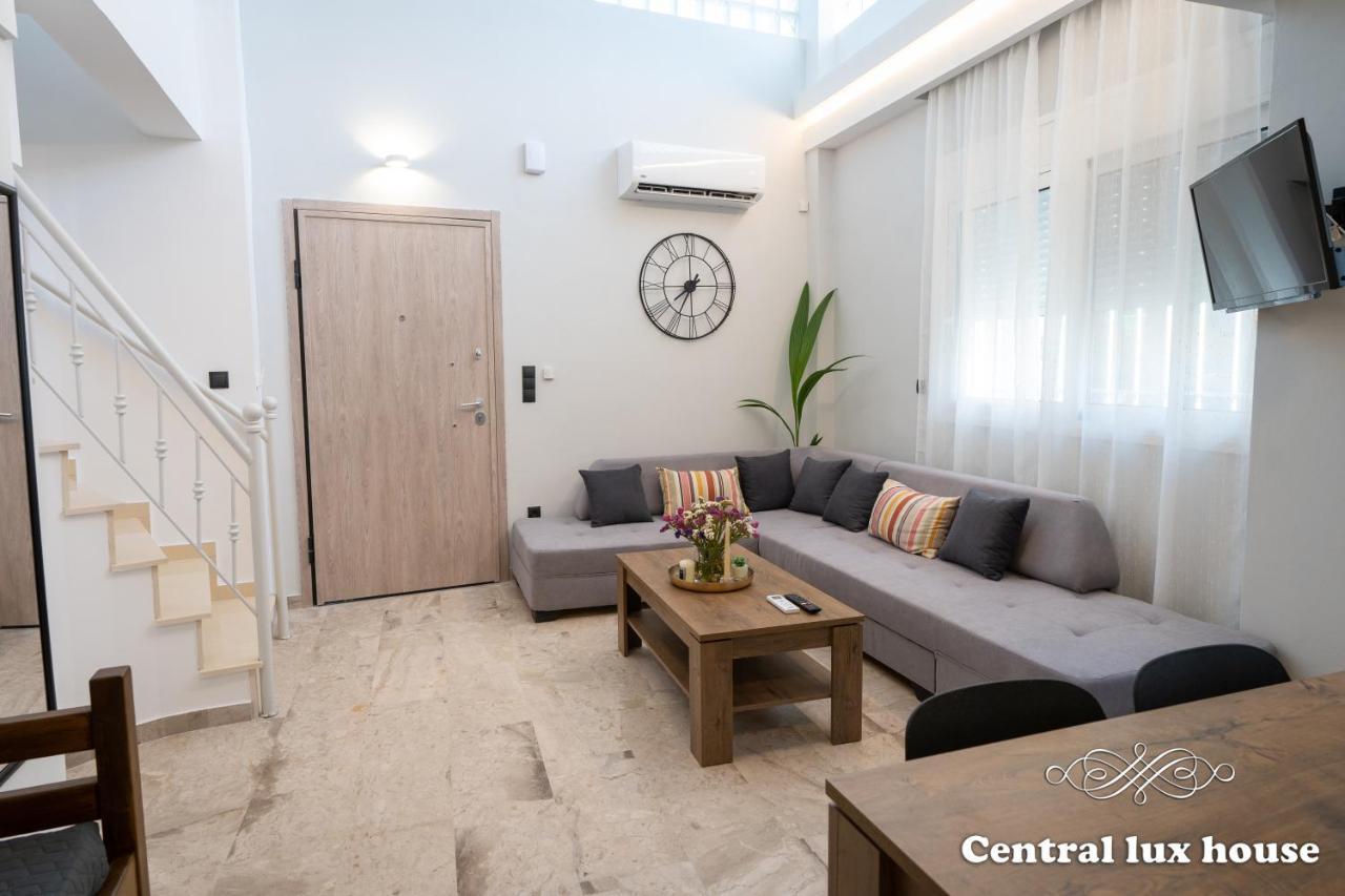 Central Lux House Kalamata Exterior photo